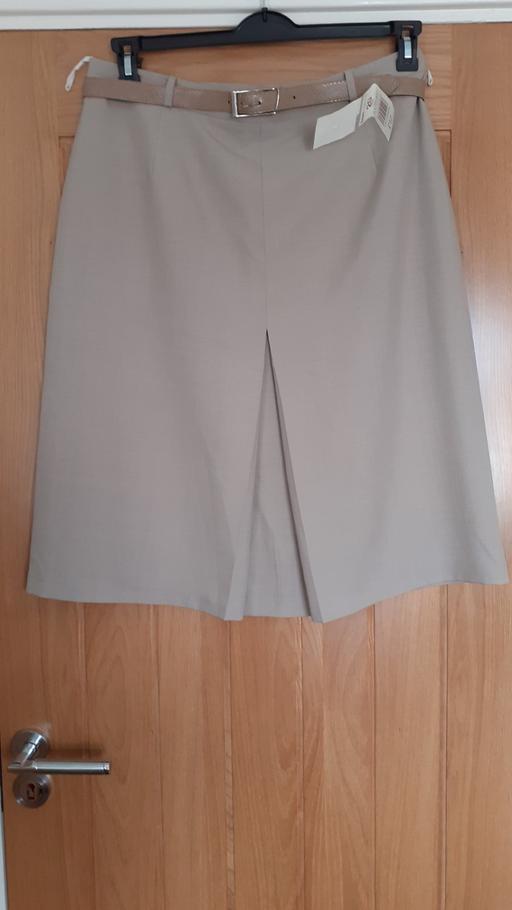 Buy & Sell West Midlands Dudley - Photos for BNWT Ladies skirt