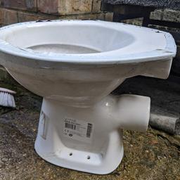 Never used toilet pan just been kept in the shed just needs a wipe down. collection SE15 Nunhead.. 