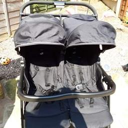 Double joie side by side pram. Very good condition all round does have some scuffs on front bar at the side. Cosy toes can be changed about for 2 boys 2 girls or boy & girl. All just been cleaned ready to go

Reason for sale is will have a newborn so looking for a tandem style pram

