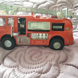 vintage dinky toy still has working water pump and hose still has ladders and flashing light bargain price no offers collectors item 1970s toy contact seller for postage costs payment by PayPal
