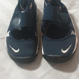 size 10
used condition but still got life in them
no contact collection from br1 area
i have lots more items please take a look.