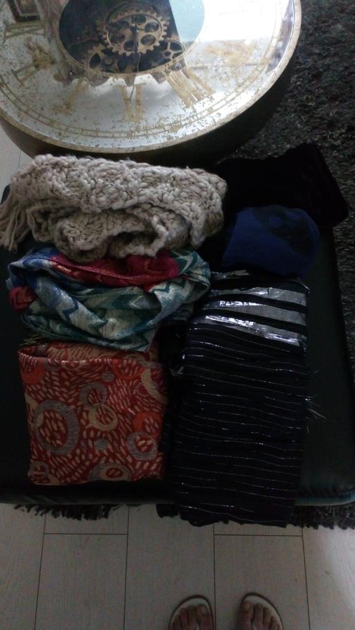 Buy & Sell West Midlands Birmingham - Photos for scarf bundle