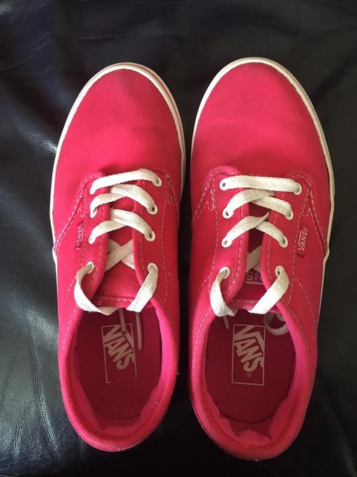 Buy & Sell Surrey Reigate and Banstead - Photos for Pink Vans