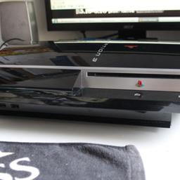 Console PlayStation 3 Ps3 MODIFICATA Fat 40GB CFW 4.85 REBUG
Console modello CECHG04 usata, testata e funzionante, recentemente sostituito disco fisso (usato da 40 giga, disponibili 30 da usare), sul quale e' stata prima installata la versione 4.82 di rebug e poi la 4.85. Console che funziona, ideale per iniziare a sperimentare nel mondo homebrew e degli emulatori della Playstation.
Con le dovute configurazioni rippa/riproduce quasi tutto quello che esiste per Ps1 Ps2 e Ps3
SOLO CONSOLE NO ALTRO