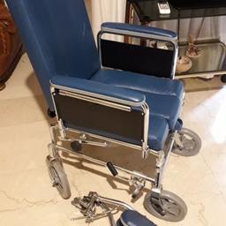 Sedia a rotelle per anziani o disabili praticamente nuova
