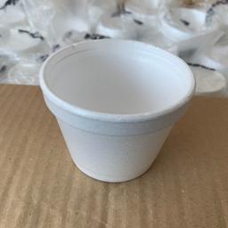 Polystyrene cups/tubs/containers

1000 in the box 

£7 for all

If you have any questions don’t hesitate to ask