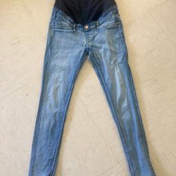 Ich verkaufe meine Umstands-Jeans von H&M in Größe 40. Sie ist in einem super guten gebrauchten Zustand!