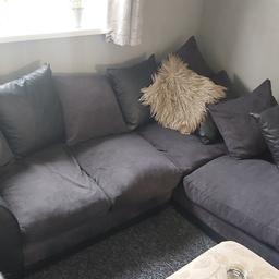 Corner Sofa
Good condition
No marks
6months old
No time wasters
Must collect 
Asking price is £140 but welcome to offers...