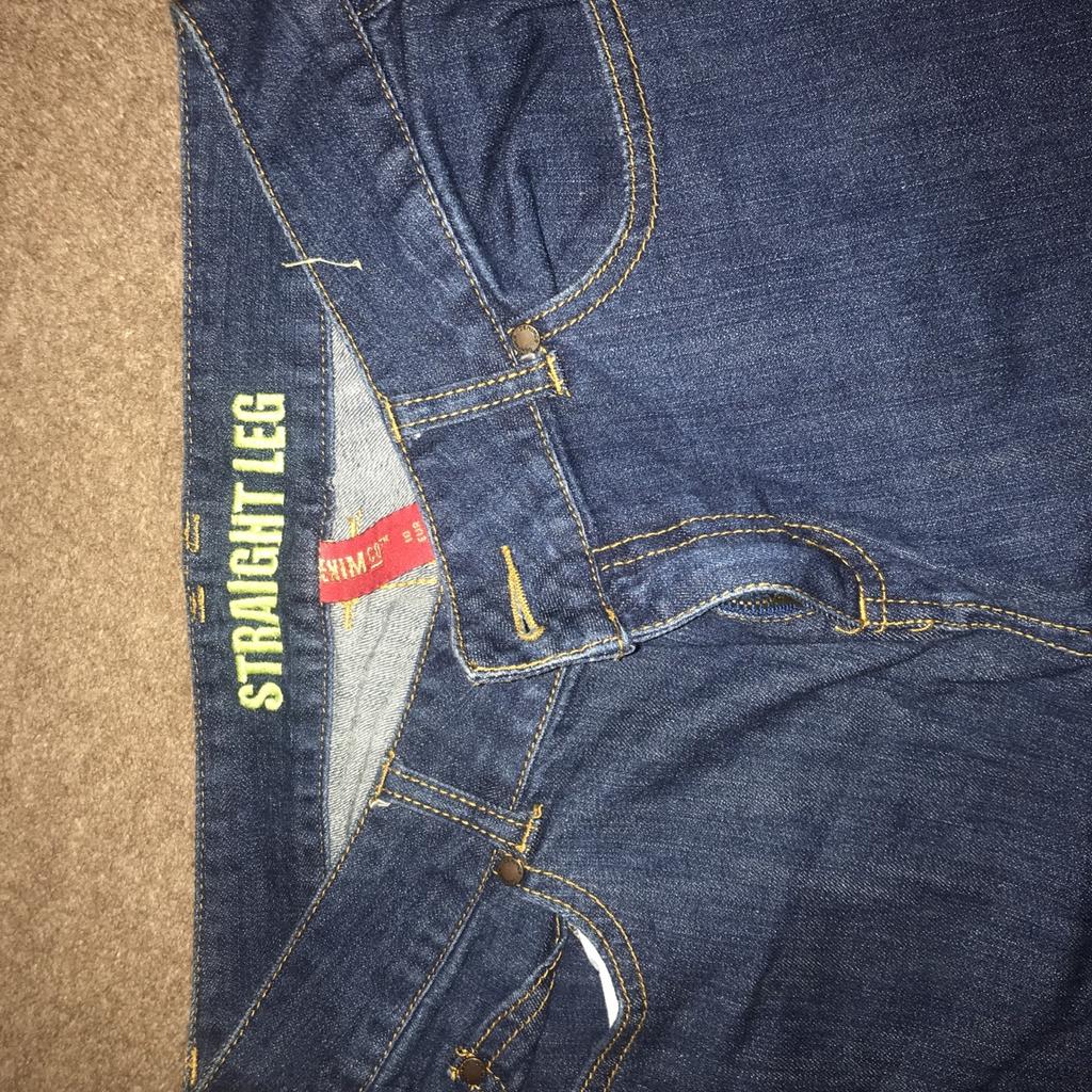 Women’s denim & Co Straight leg Jeans

Size: uk 10 inside leg 31”

Condition: Like new. Worn only once and still look great!

Collection or post