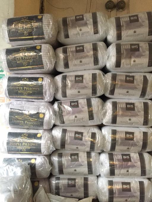 Buy & Sell Shipley Bradford - Photos for Pillows