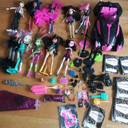 A nice job lot of Monster High dolls & some accessories including a car. 10 different dolls also included 07786--012316