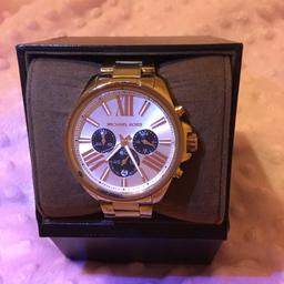Genuine Micheal kors watch 
Only been worn a hand full of times