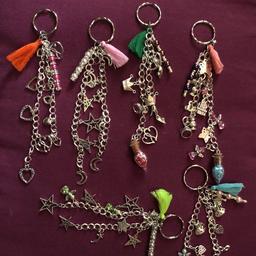 As you can see from the pictures the key rings have stars,moons,hearts,lock n keys,masks,crowns and shoes all at £0.99 collection only 🙁 sorry (not suitable for under 3’s) Thanks for taking the time to read Mandi