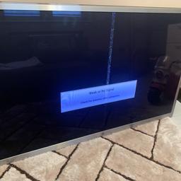 Samsung 65 Inch Tv.

This is a bargain for anyone wanting a big tv, without the big price tag, the tv is in good condition, it has a line going down the middle, not that bad when your watching tv, comes with remote control,

£150 NO OFFERS

cash on collection or can deliver in Birmingham for extra,