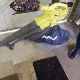 leaf blower and vacuum good condition