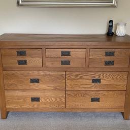 Depth 50cm
Width 149.5cm
Hight 89.5cm
8 draws - middle top draw is two small draws.

Small mark on side of cabinet as shown in photos.