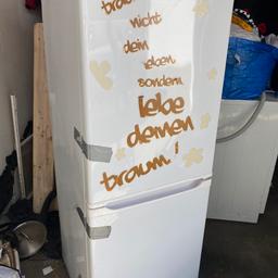 Verkauft Kühlschrank, funktioniert gut