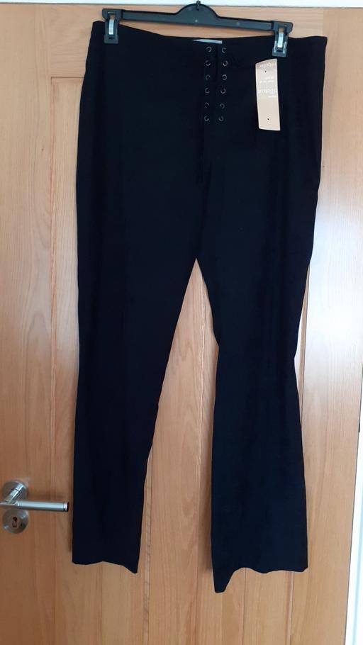 Buy & Sell West Midlands Dudley - Photos for BNWT Ladies trousers