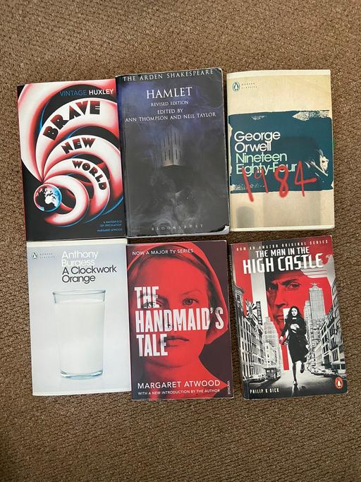 Buy & Sell East London Cann Hall - East London - Photos for Assortment of books