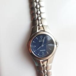 citizen eco drive in very good condition just few scratches, working very well.