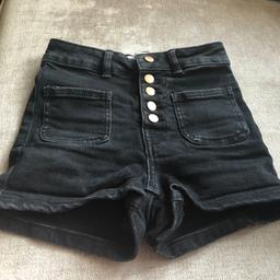 Girls shorts 
Colour: black 
Size: age 11
Condition: Excellent 
Brought for £13
Selling for £6
Postage £4