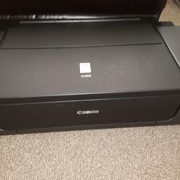Canon A3 printer
No idea if the printer itself works, haven't had time to test it. Selling with all the ink as shown in the image

Ink costs roughly £10 each.

£70 for everything
Collection only