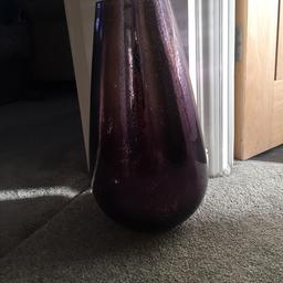 Lovely large purple vase like new