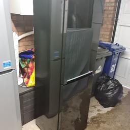 Black beko freestanding fridge freezer, fully working condition. 2 freezer draw fronts broke but does not affect the use of fridge freezer. Only getting rid of as got one in new house. COLLECTION ONLY - WILNECOTE TAMWORTH