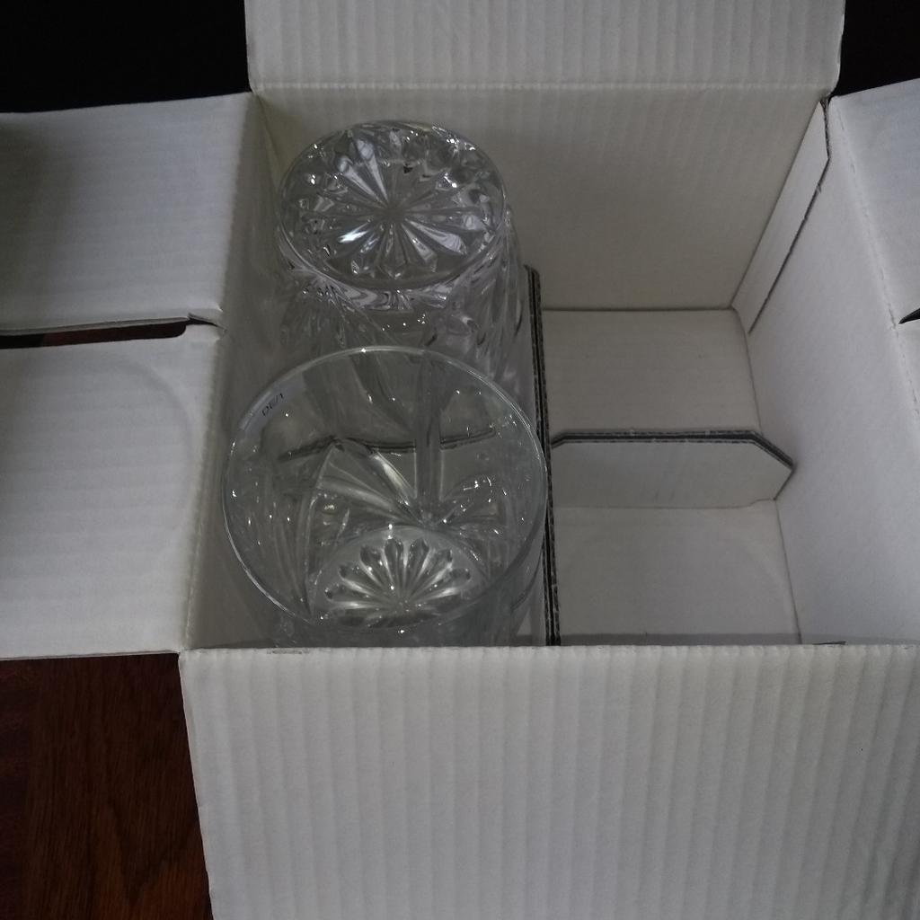 Heavy set of 4 glasses
deep for larger portions of drink
 New still in box
sold as seen
no refund or exchange
collection only
cash on collection