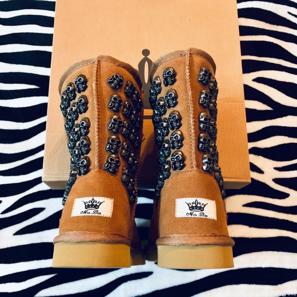 Ugg borchie sale