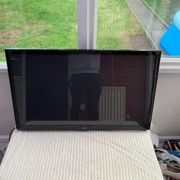 LG 45” hd tv, very good condition well looked after I’ve had it from new, full working order. It doesn’t come with a stand but I’ll throw in the wall bracket and all fittings, I have casting devices and a good antenna if you need extras. Remote included.. £90 Ono