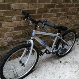 This is a bike in really good condition, barely used and has been stored in my garage. This was advertised (when purchased) as an older child's bike, but is a decent size.