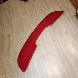 This spoiler can fit fiesta mk6 / mk6 s /mk6 st
It is in good condition with a few light scratches
Purchased for my car but the car had to be scrapped before I could put it on.
Colour is Colorado red but can be spray painted
Paid £80 for it but just want £30