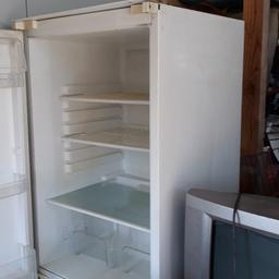 EB Kühlschrank funktioniert Einwandfrei 50.-€