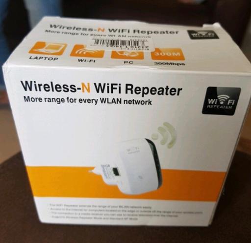 Buy & Sell Greater Manchester Stockport - Photos for WIRELESS-WIFI EXTENDER BLACK&WHITE