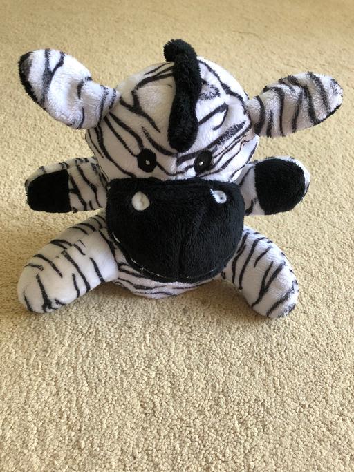 Buy & Sell Surrey Guildford - Photos for Zebra hand puppet