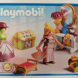 Playmobil 5148 Princess Ankleidesalon. Der Karton ist noch verschlossen und stammt aus einem Tier -&Rauchfreien Haushalt.

Versand über DHL Päckchen (4,50€) möglich