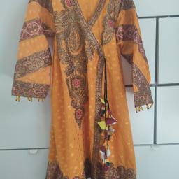 beautiful fully embroidered designer dress.
size small.