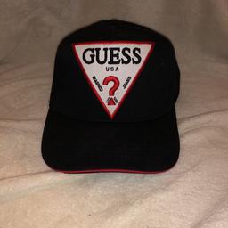 A black guess hat men’s
