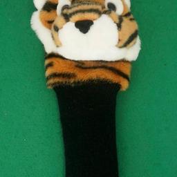 Description:

- Novelty animal shaped golf club Fairway wood headcover protector, best suited for fairway woods and hybrids.

- Features a lining to ensure a good fit on your golf club and for better shaft protection

- Prevents clubs from scratches and scuffs, providing maximum protection for your clubs

- Adds character and personality to your golf bag

- Nice gift for any golfer, great gift for your family, friends or colleagues
