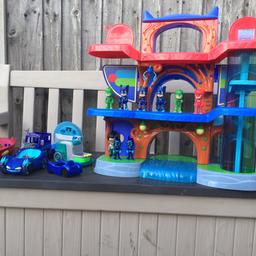PJ Masks tower, figures and vehicles.

Collection only.
Sold as seen.