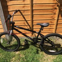 Brand new bike, never been rode. Selling as its just been sitting in the shed for a while and its now been out-grown. Its had the tires pumped up, chain oiled and cleaned recently so its in good condition.

Tire Size: 20 x 2.0

Collection Only.