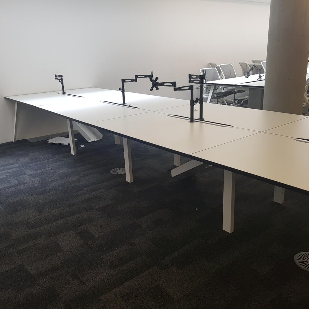 10 Very high quality white desk tops with black edging (NO LEGS !!)

Robustly manufactured desks

For an impressive office.

1400mm wide x 800mm deep

£40 per desk no offer
Ready for collection