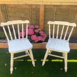 Two wooden chairs painted over.
Need a little bit TLC , bars became slightly loose.
Otherwise great condition.