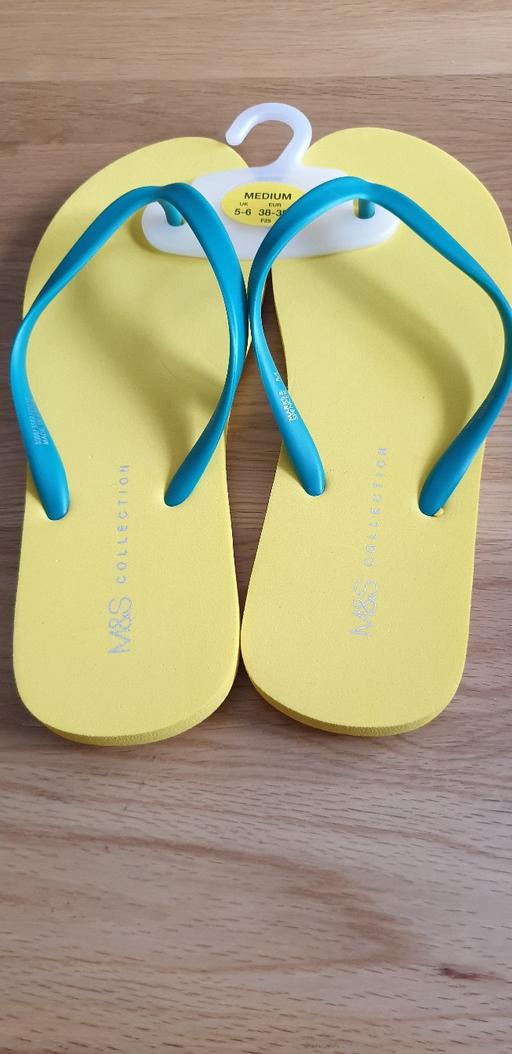 Buy & Sell County Durham Stockton-on-Tees - Photos for Ladies M & S Flip flops