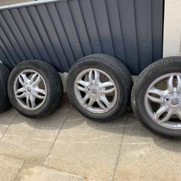 Here is my Renault wheels that are 15 inch 4 stud that has one good tyre that’s 185/65/15 also has the jet for the caps. Bargain £40 for all 4 can deliver locally for fuel cost