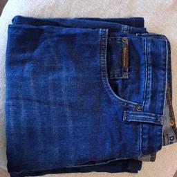 Dolce & Gabbana jeans size can be seen in label never worn. can bundle items together for 1 postage feel free to drop me a message thanks for looking Jade x