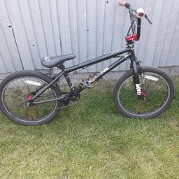 Selling one mongoose bmx.
Tyres are a bit worn but some life left in them, will also need handlebars grips as although they are shown in photo we have since taken them off as no good
Collection Sutton