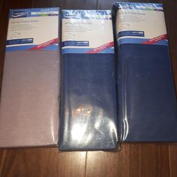 3x Jersey Fitted Sheet size 90-100×200cm
New not used
From pets and smoke home free
Collection only