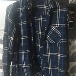 3 different womens checked shirts
sleeves can be rolled up to make 3 quarter length